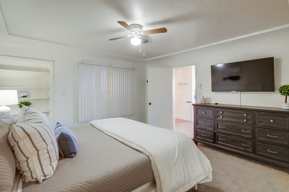 Virtual tour photo 54 of 81 for 3577 Ocean Front Walk