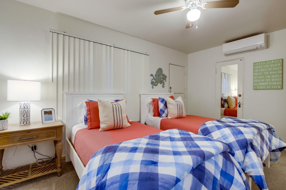 Virtual tour photo 62 of 81 for 3577 Ocean Front Walk