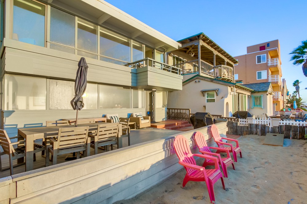 Virtual tour photo 72 of 81 for 3577 Ocean Front Walk