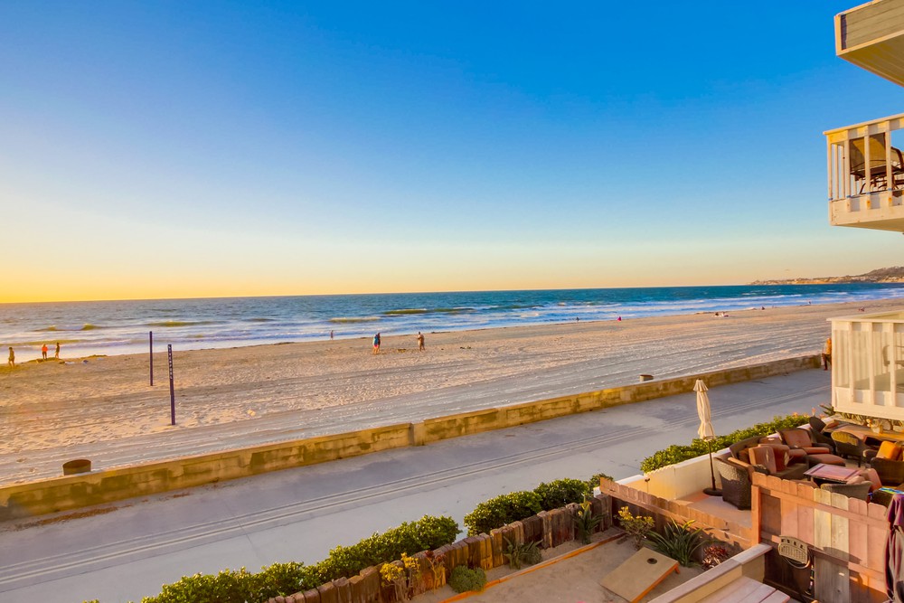 Virtual tour photo 79 of 81 for 3577 Ocean Front Walk