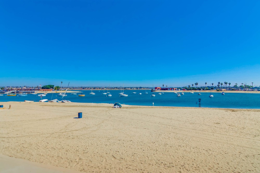 Virtual tour photo 52 of 79 for 3578 Bayside Walk