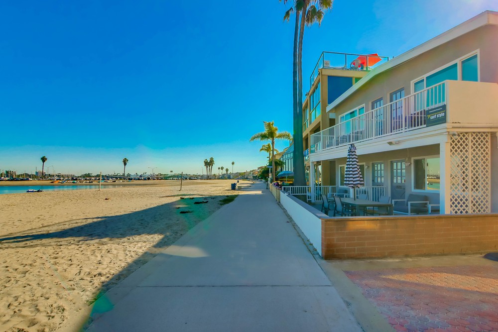 Virtual tour photo 58 of 79 for 3578 Bayside Walk