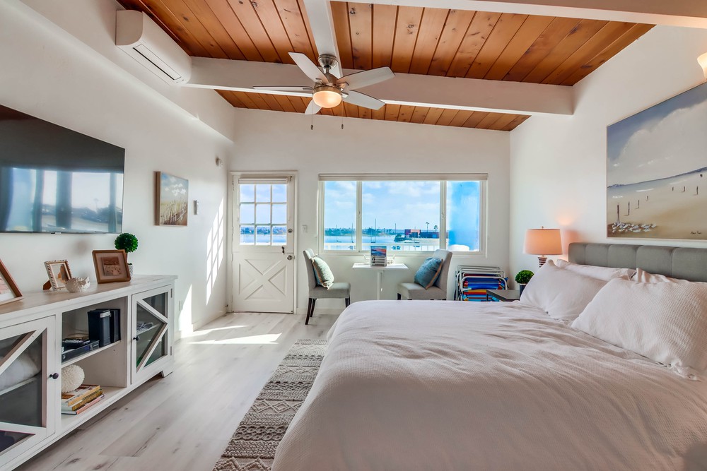 Virtual tour photo 66 of 79 for 3578 Bayside Walk