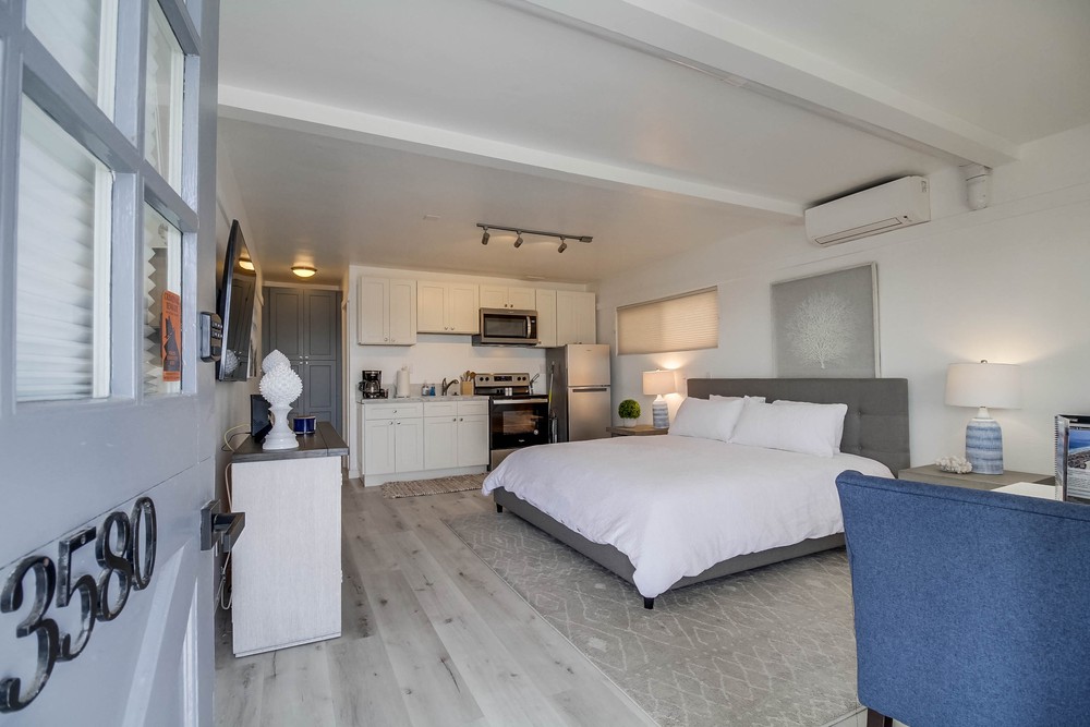 Virtual tour photo 70 of 79 for 3578 Bayside Walk