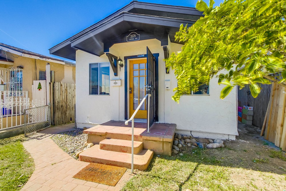 Virtual tour photo 7 of 48 for 3578 Central Ave