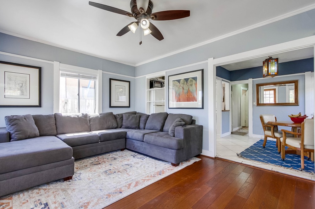 Virtual tour photo 9 of 48 for 3578 Central Ave