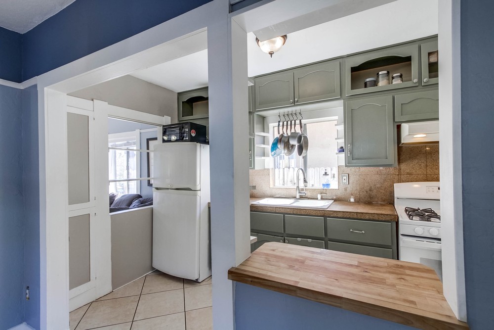 Virtual tour photo 23 of 48 for 3578 Central Ave