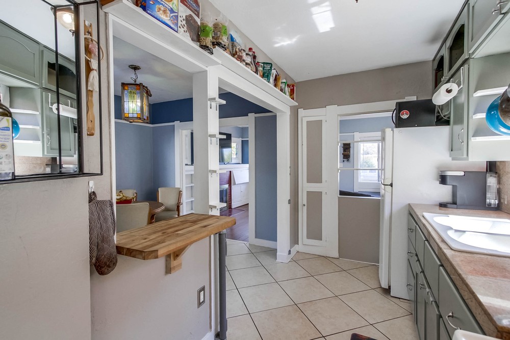 Virtual tour photo 25 of 48 for 3578 Central Ave