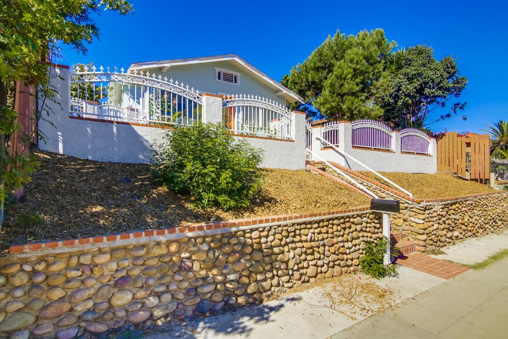 Virtual tour photo 4 of 43 for 3578 Chamoune Ave