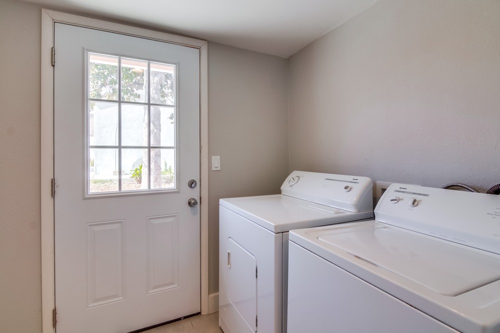 Virtual tour photo 35 of 43 for 3578 Chamoune Ave