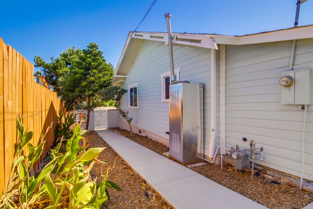Virtual tour photo 36 of 43 for 3578 Chamoune Ave