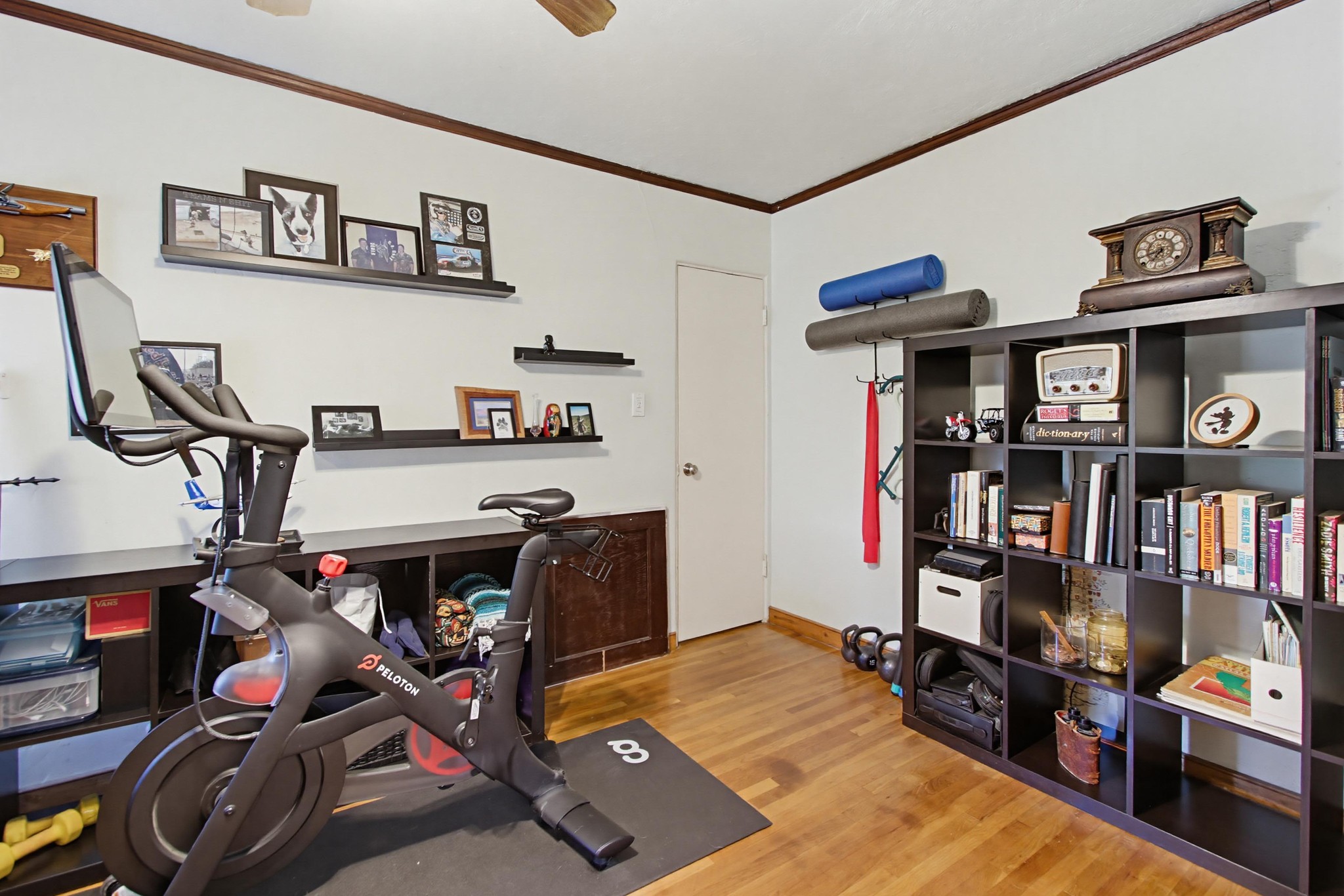 Virtual tour photo 25 of 53 for 3580 Redwood St