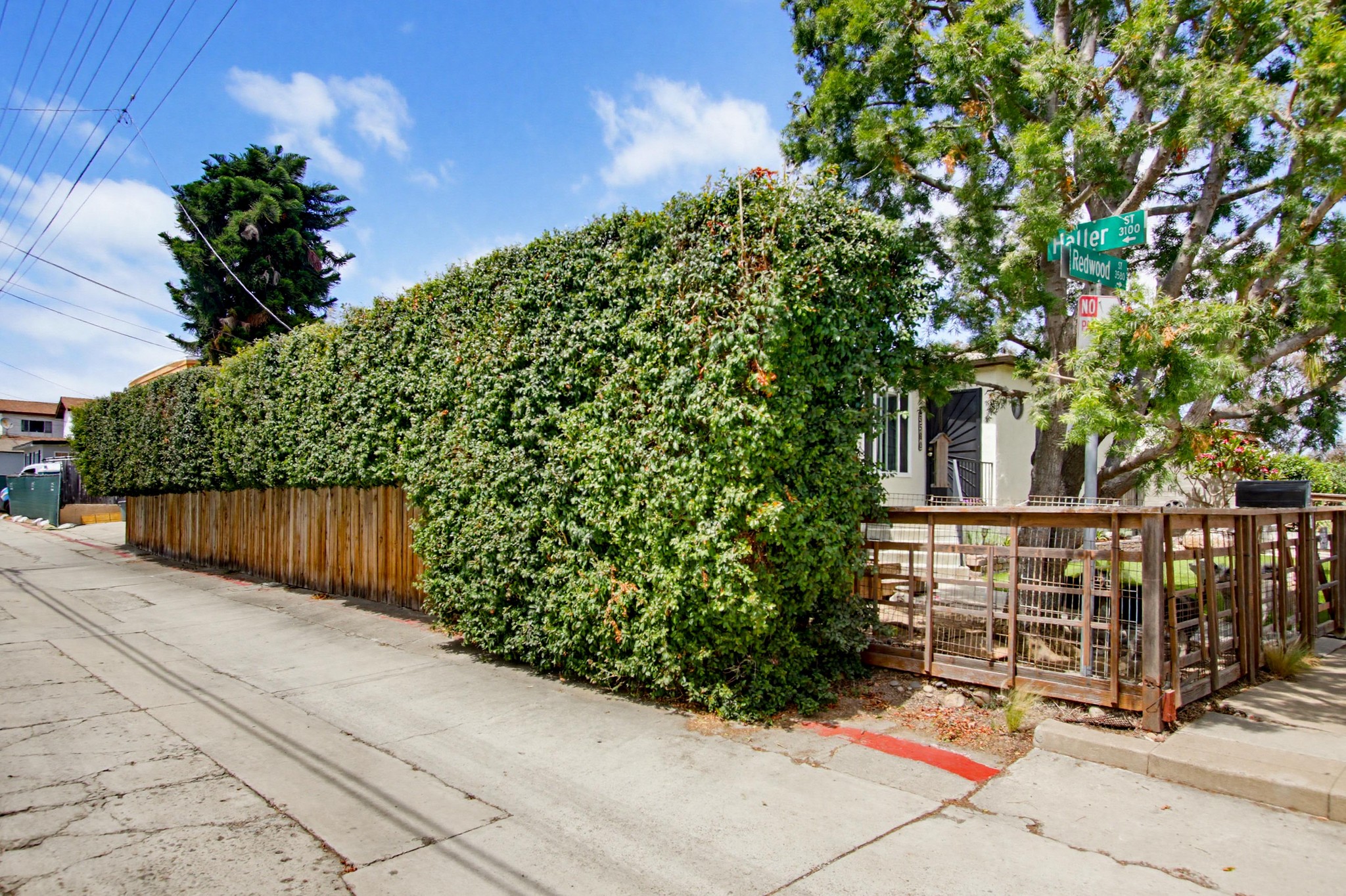 Virtual tour photo 52 of 53 for 3580 Redwood St