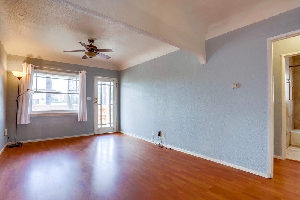 Virtual tour photo 8 of 29 for 3581 44th St