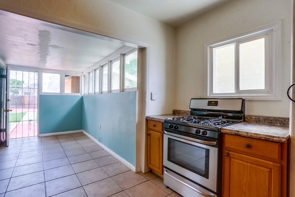 Virtual tour photo 12 of 29 for 3581 44th St
