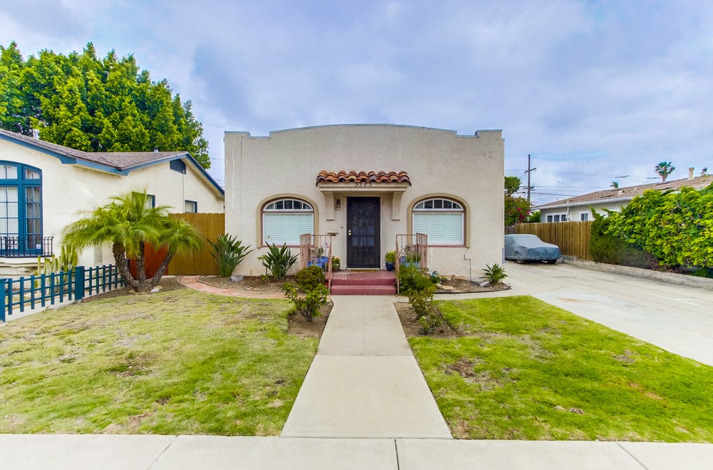 Virtual tour photo 4 of 39 for 3581 Ray St