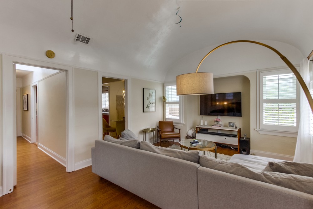 Virtual tour photo 15 of 39 for 3581 Ray St