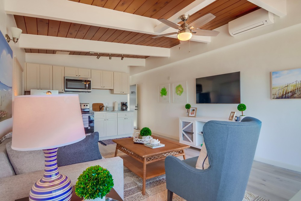 Virtual tour photo 8 of 53 for 3582 Bayside Walk