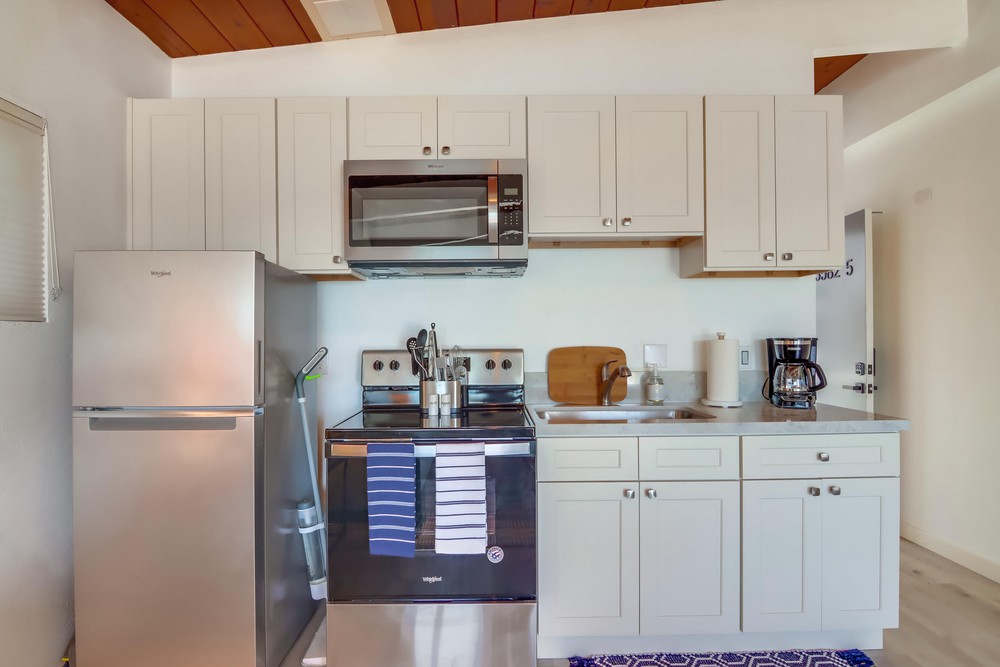 Virtual tour photo 13 of 53 for 3582 Bayside Walk