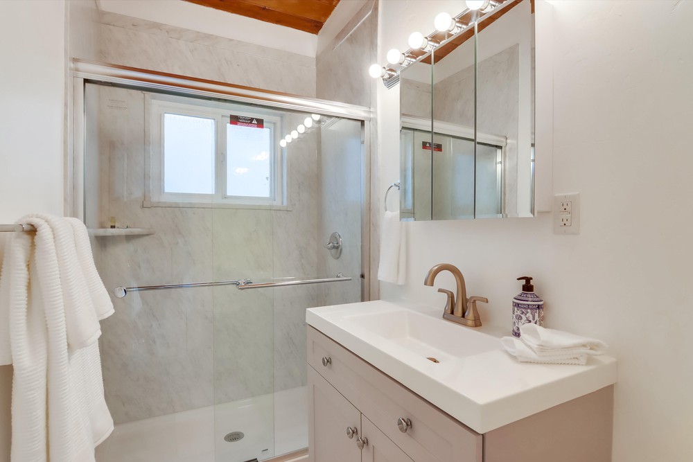 Virtual tour photo 15 of 53 for 3582 Bayside Walk