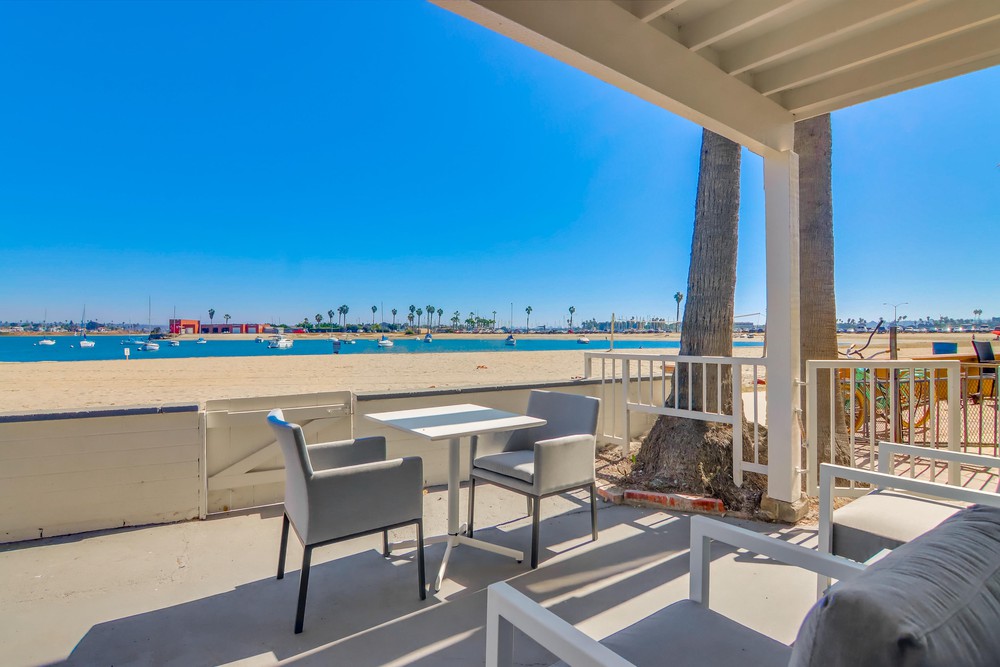 Virtual tour photo 32 of 53 for 3582 Bayside Walk