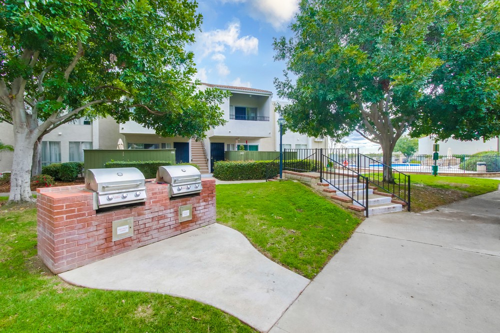 Virtual tour photo 4 of 39 for 3583 Ruffin Rd UNIT 209