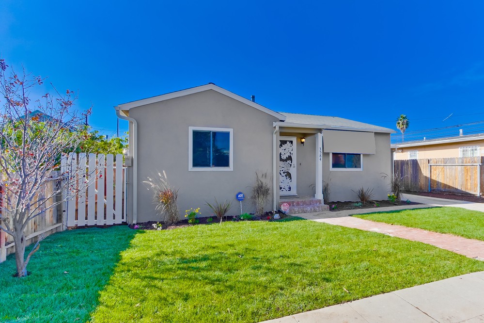 Virtual tour photo 4 of 28 for 3584 45th St