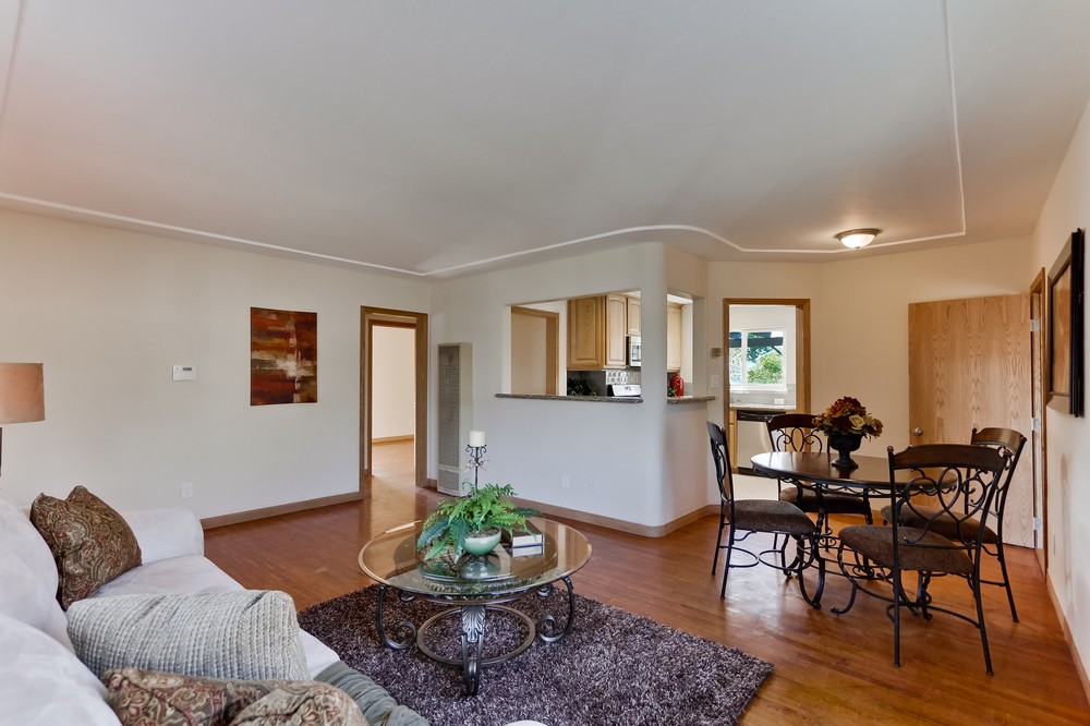Virtual tour photo 8 of 28 for 3584 45th St