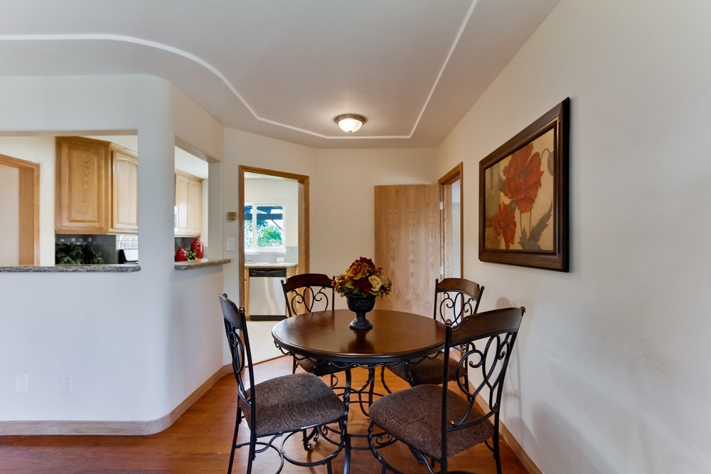 Virtual tour photo 9 of 28 for 3584 45th St