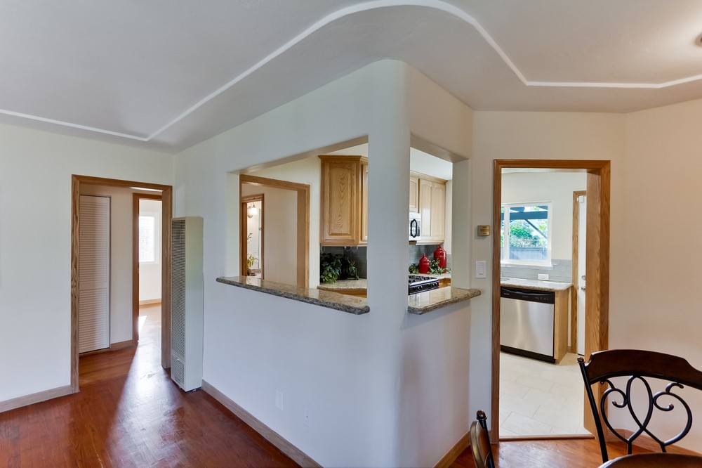 Virtual tour photo 10 of 28 for 3584 45th St