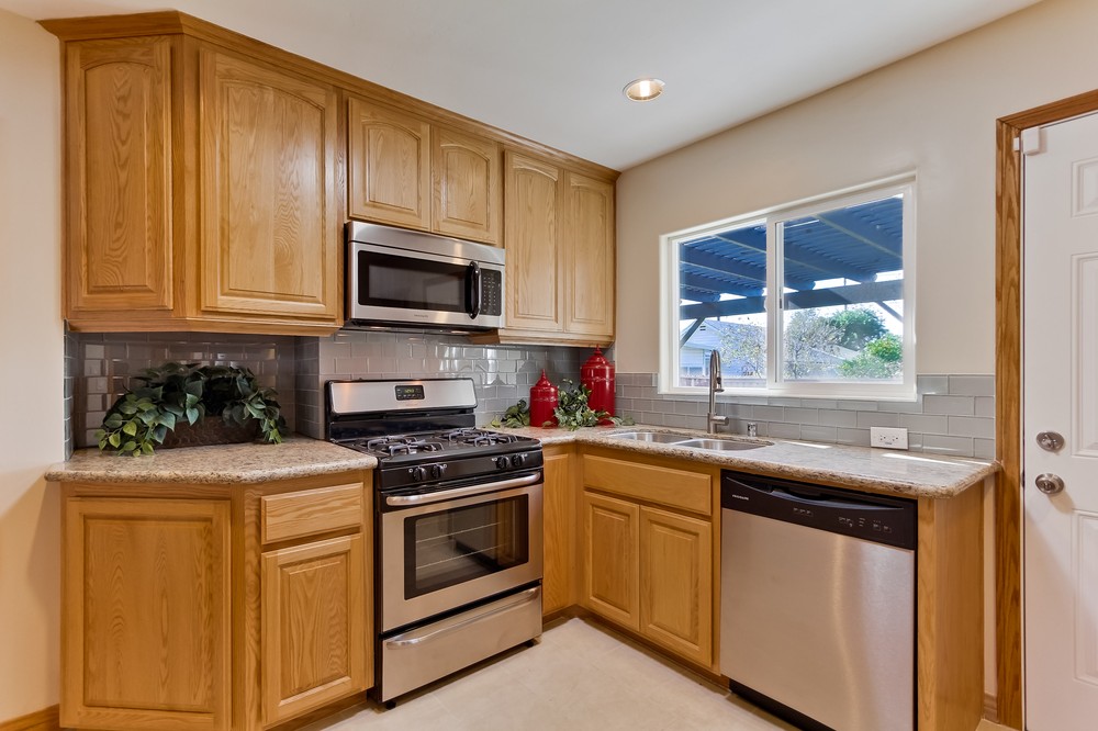 Virtual tour photo 11 of 28 for 3584 45th St