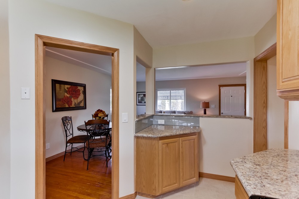 Virtual tour photo 14 of 28 for 3584 45th St