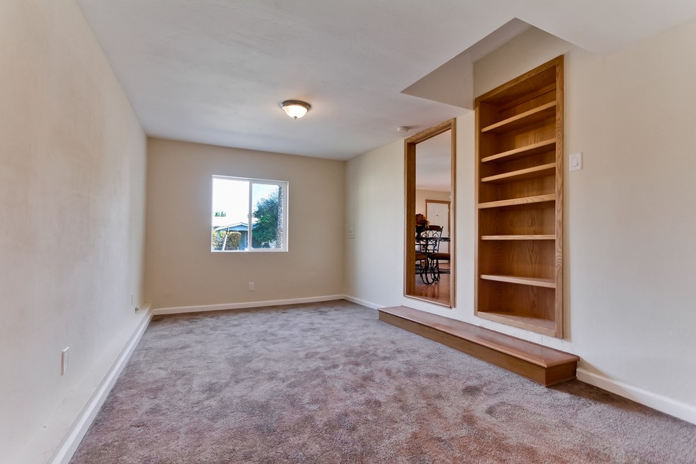 Virtual tour photo 16 of 28 for 3584 45th St