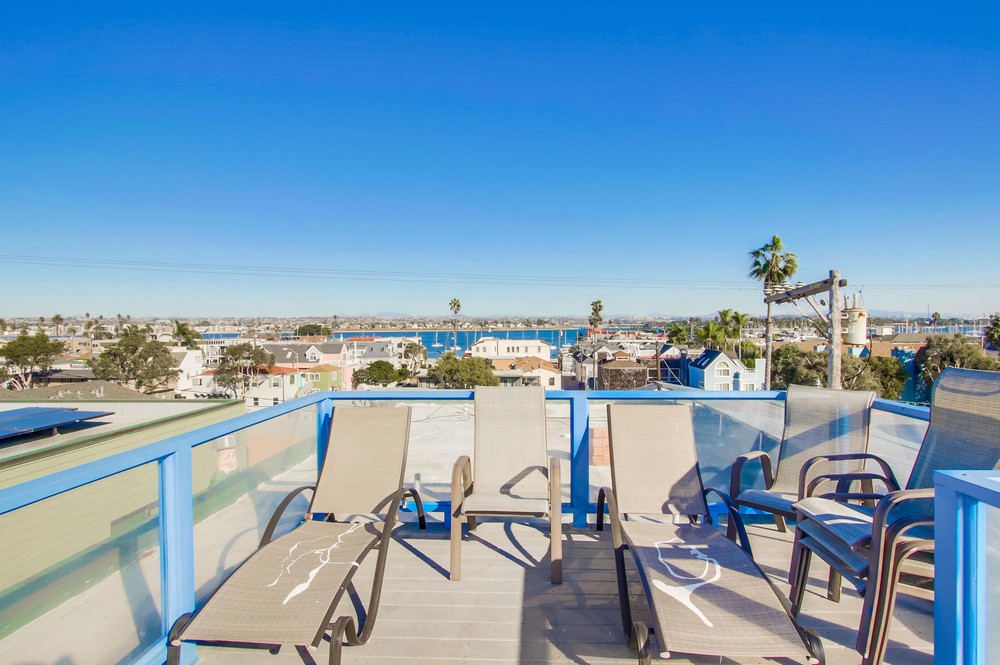 Virtual tour photo 60 of 73 for 3587 Ocean Front Walk