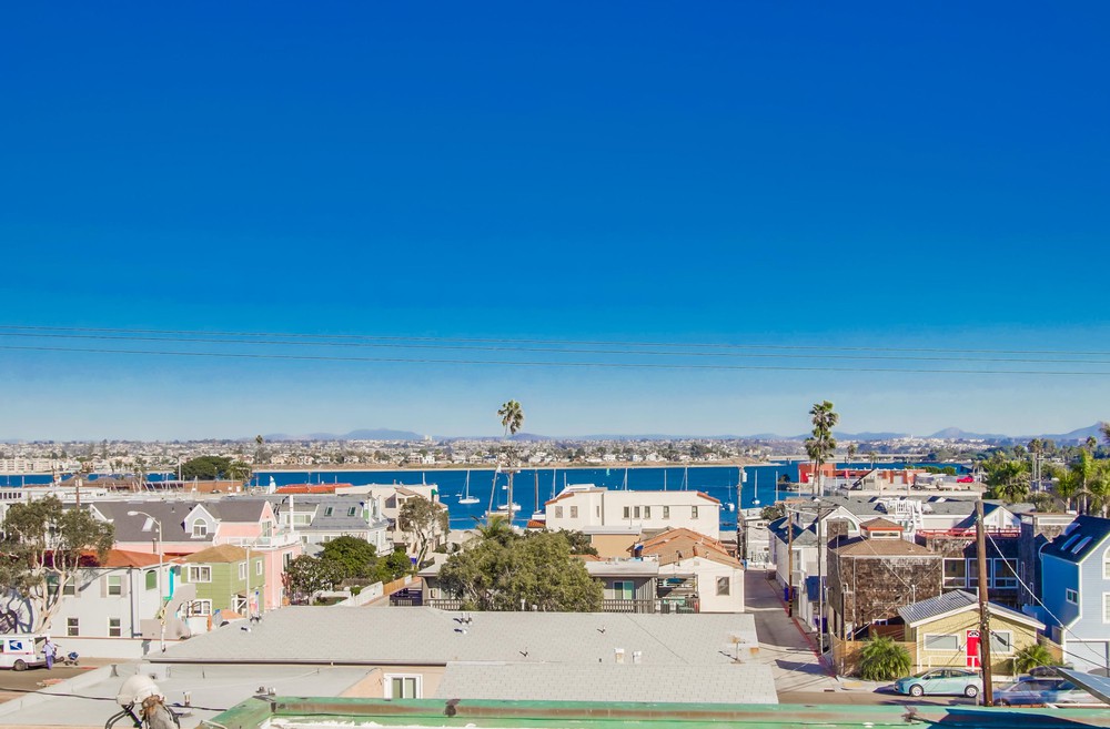 Virtual tour photo 61 of 73 for 3587 Ocean Front Walk