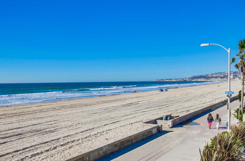 Virtual tour photo 67 of 73 for 3587 Ocean Front Walk