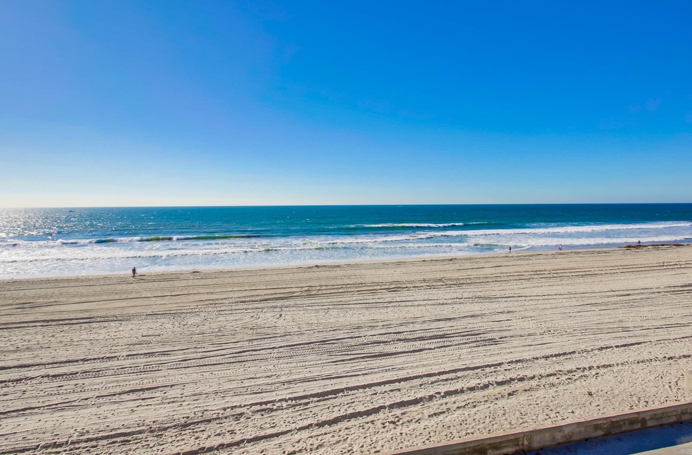 Virtual tour photo 69 of 73 for 3587 Ocean Front Walk