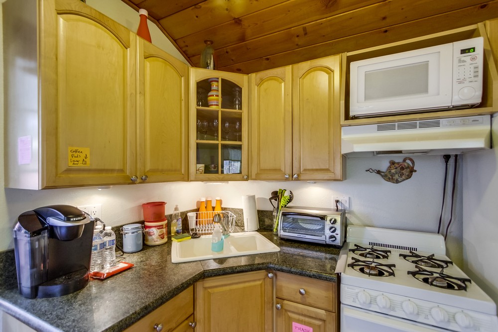 Virtual tour photo 14 of 58 for 3591 Dwight St