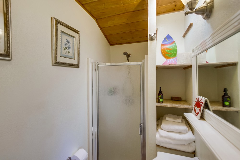 Virtual tour photo 22 of 58 for 3591 Dwight St