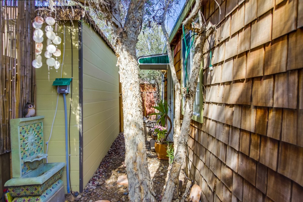 Virtual tour photo 25 of 58 for 3591 Dwight St