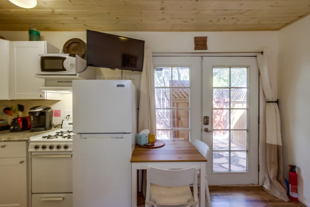 Virtual tour photo 40 of 58 for 3591 Dwight St