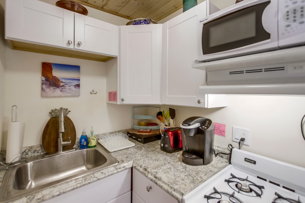 Virtual tour photo 42 of 58 for 3591 Dwight St