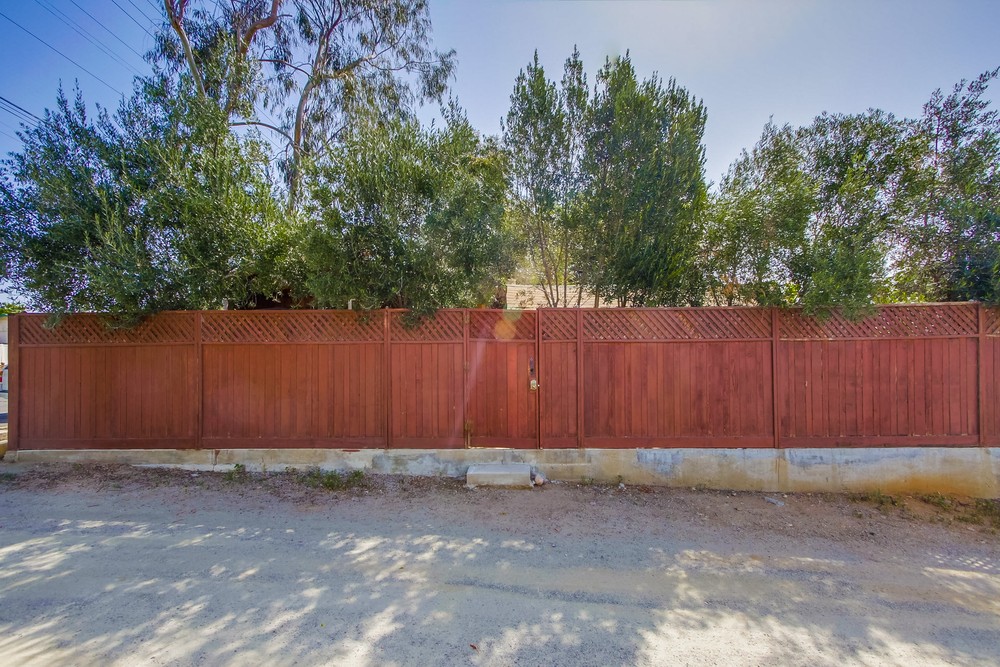 Virtual tour photo 54 of 58 for 3591 Dwight St