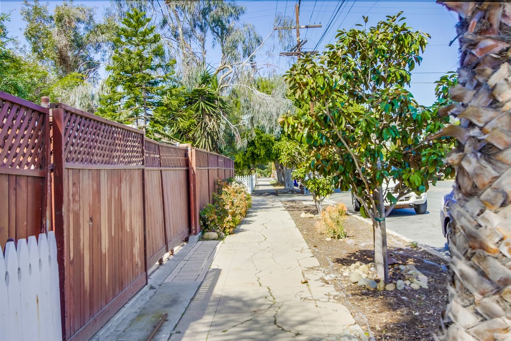 Virtual tour photo 58 of 58 for 3591 Dwight St