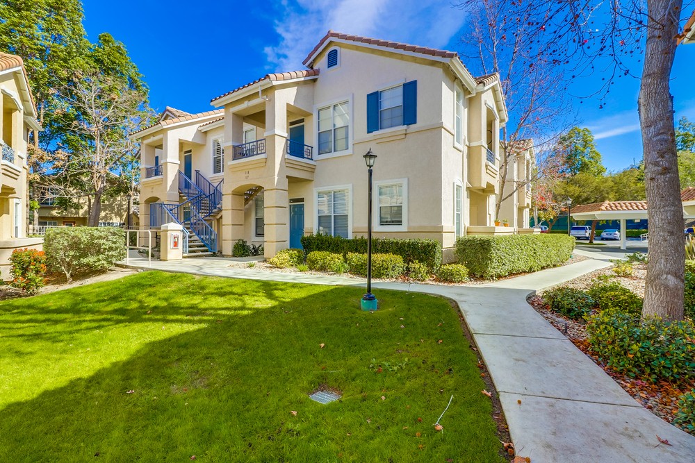 Virtual tour photo 1 of 34 for 3592 Caminito El Rincon #120