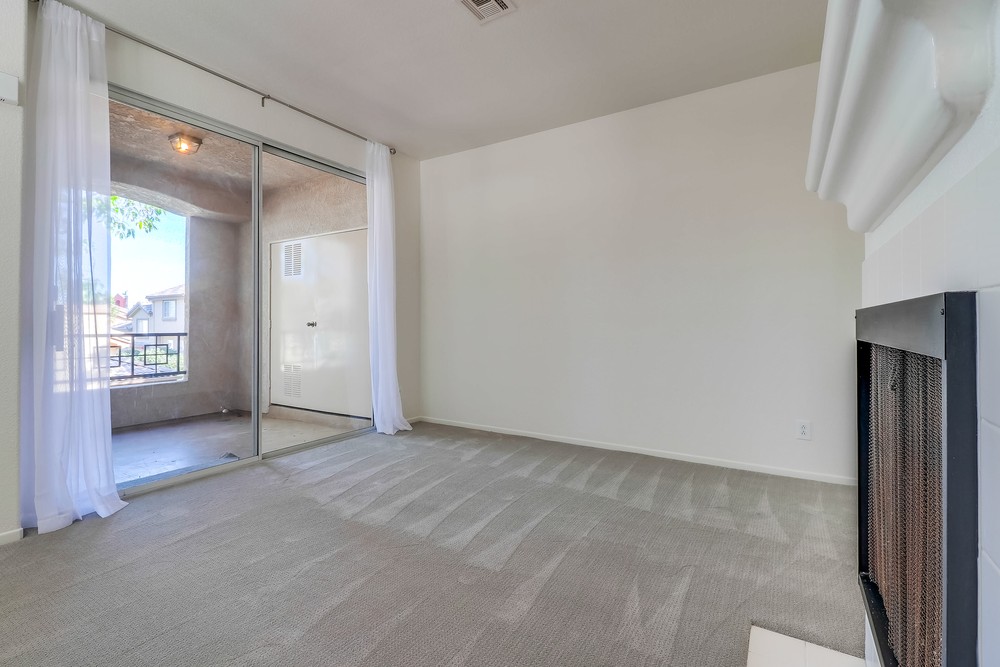 Virtual tour photo 10 of 34 for 3592 Caminito El Rincon #120
