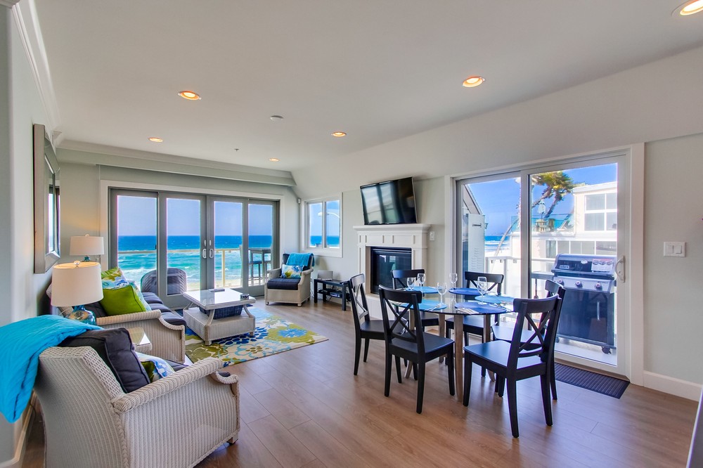 Virtual tour photo 9 of 78 for 3595 Ocean Front Walk