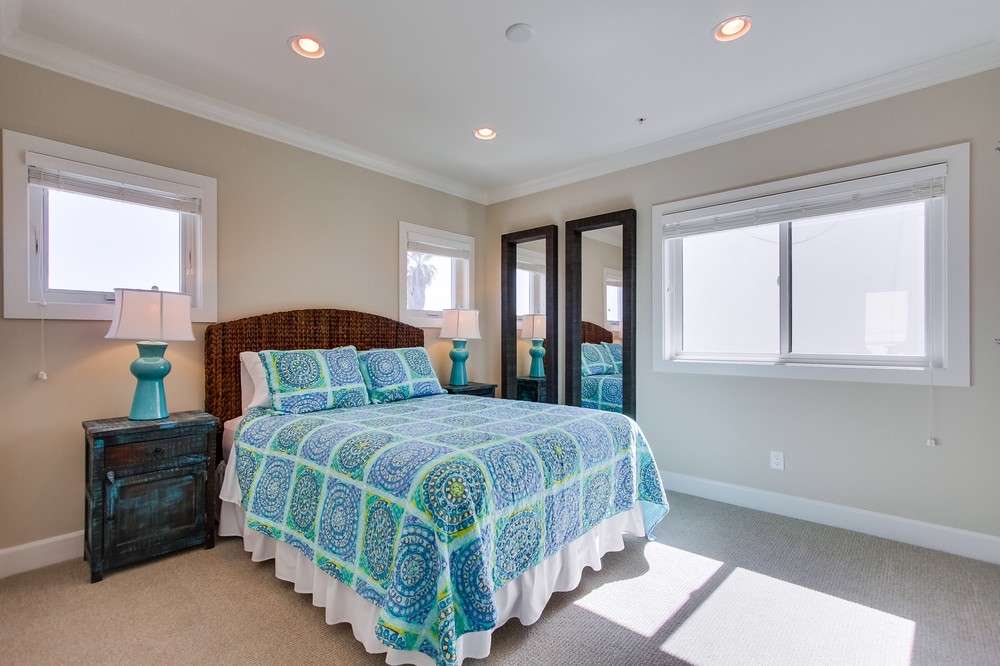 Virtual tour photo 50 of 78 for 3595 Ocean Front Walk
