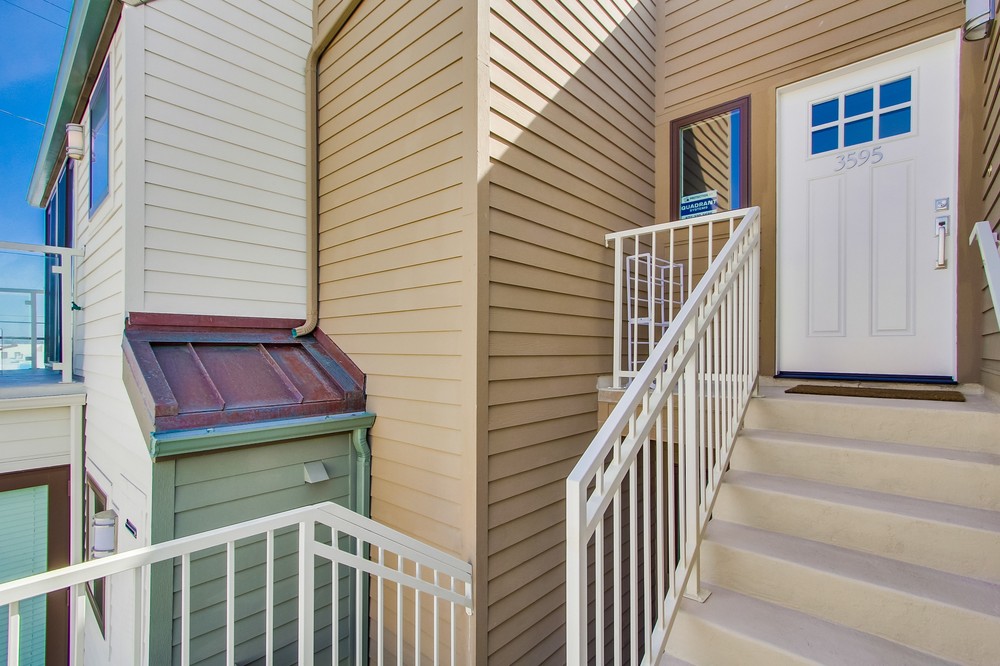 Virtual tour photo 74 of 78 for 3595 Ocean Front Walk
