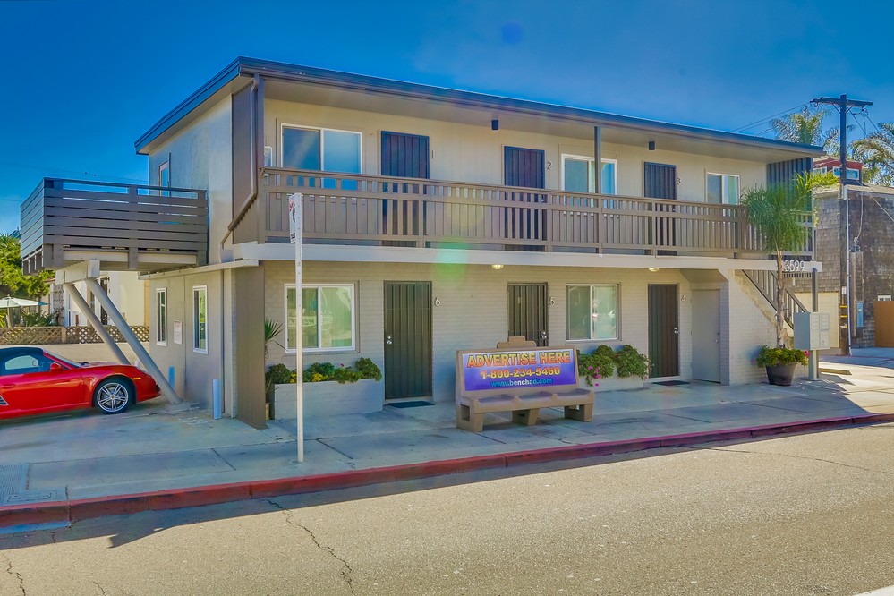 Virtual tour photo 3 of 38 for 3599 Mission Blvd #2